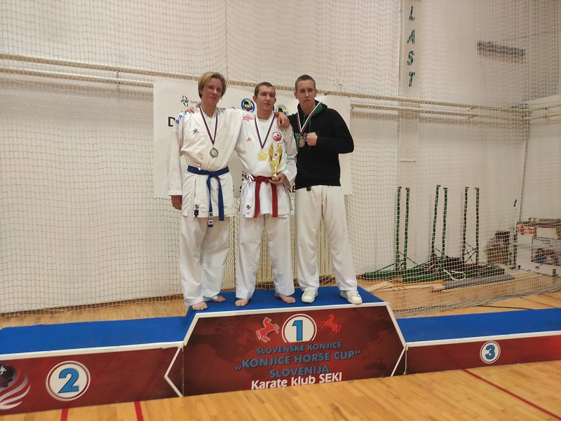 Klemen Kolšek ml. člani -84kg 1. mesto